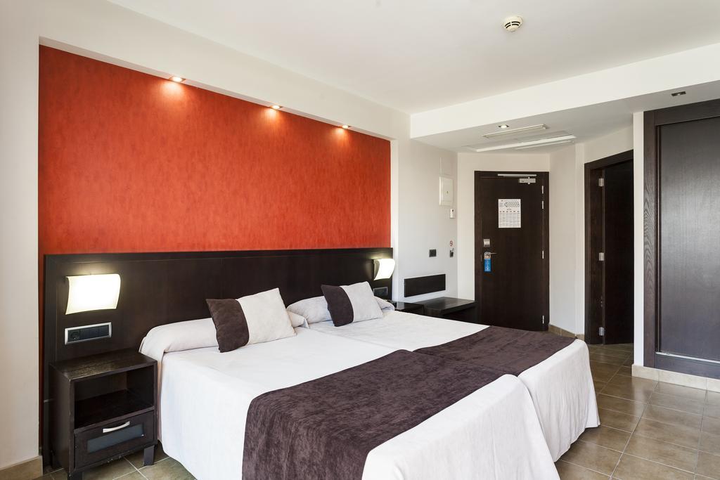 Sandos Monaco - Adults Only Бенидорм Екстериор снимка
